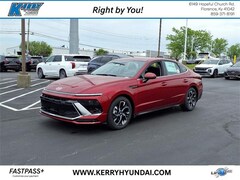 2025 Hyundai Sonata SEL Sedan