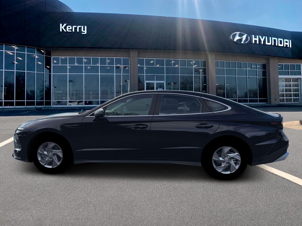 New 2026 Hyundai Sonata SE Sedan