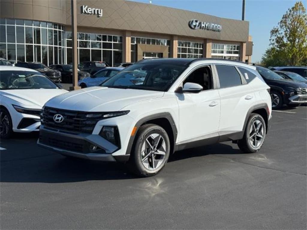 New 2025 Hyundai Tucson Hybrid SEL Convenience SUV