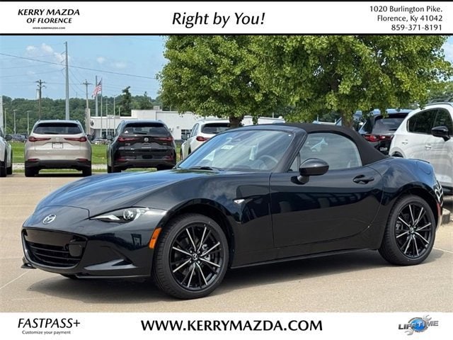 2025 Mazda MX-5 Miata Grand Touring's photo