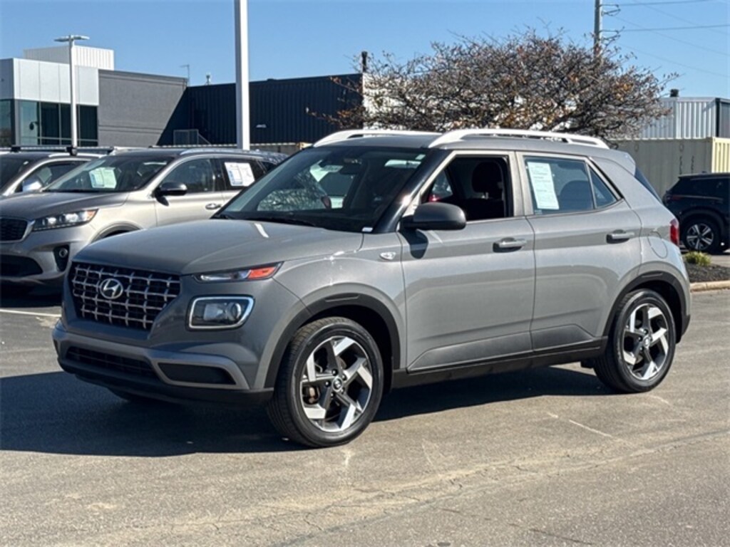 Certified 2023 Hyundai Venue SEL SUV
