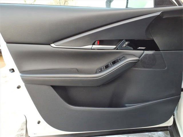 2026 Mazda CX-30 Premium - Photo 8