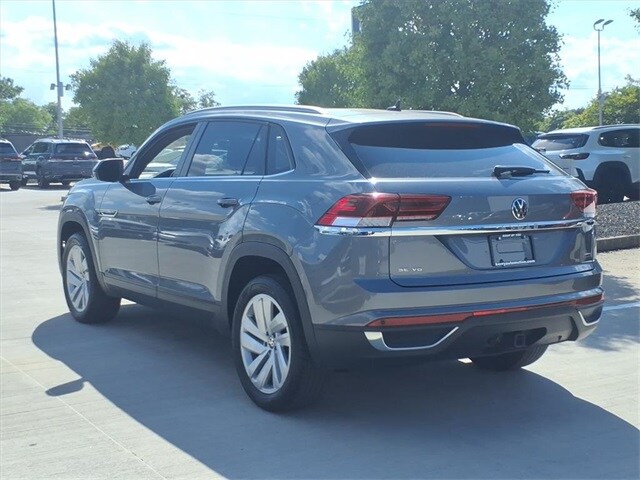 2022 Volkswagen Atlas Cross Sport V6 SE Technology photo 4