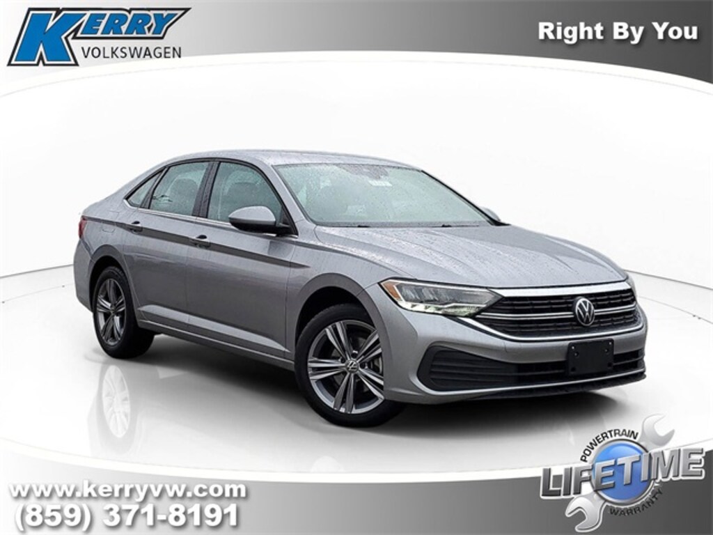 Used 2024 Volkswagen Jetta 1.5T SE Sedan