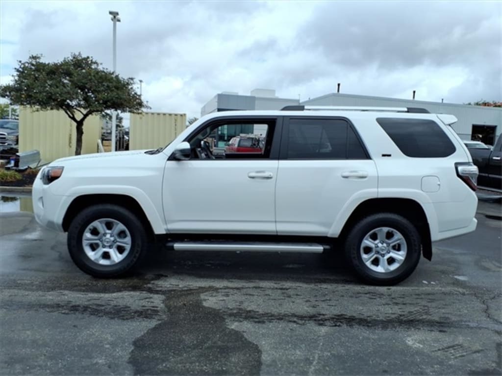 Used 2022 Toyota 4Runner SR5 SUV