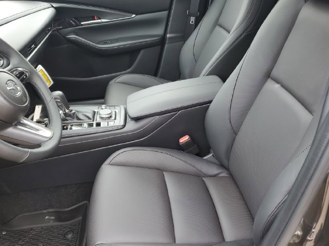 2026 Mazda CX-30 Premium - Photo 17