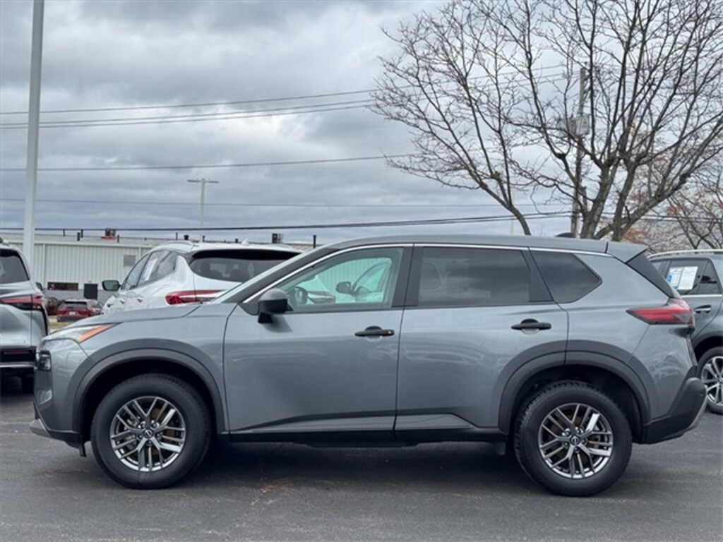 Used 2023 Nissan Rogue S SUV