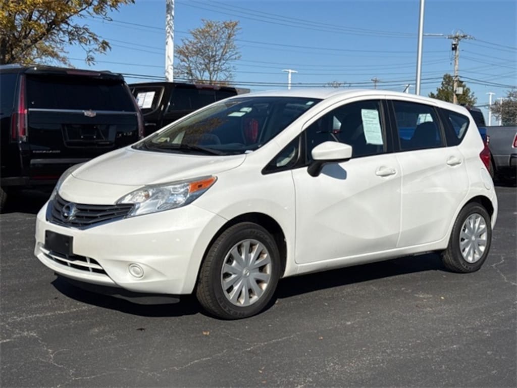 Used 2015 Nissan Versa Note SV Hatchback