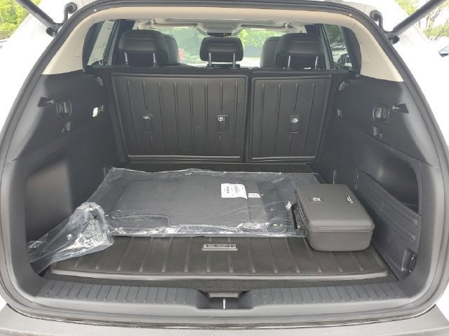 2026 Mazda CX-50 Premium - Photo 9