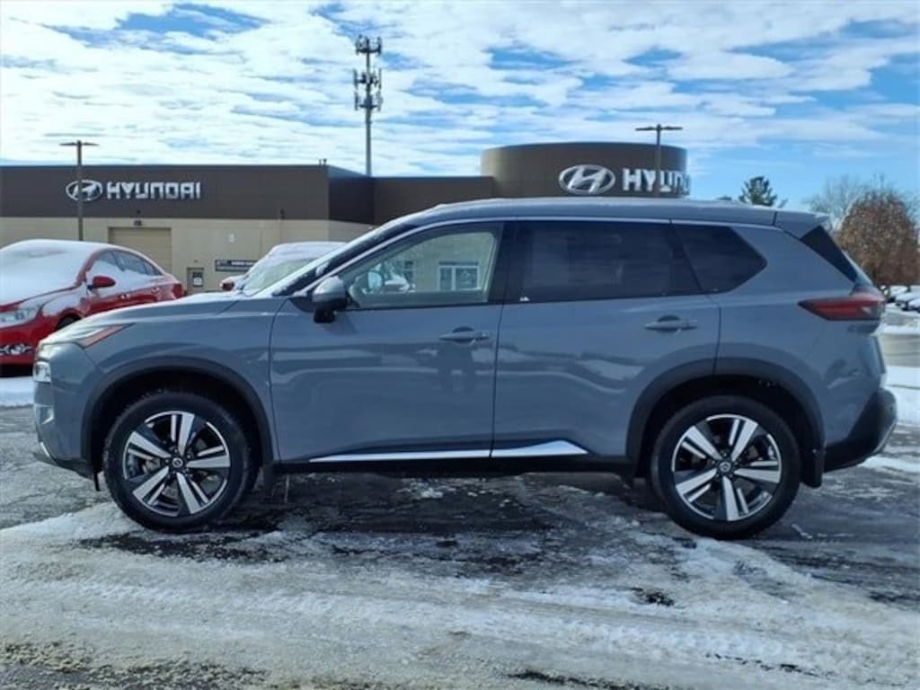 Used 2021 Nissan Rogue Platinum SUV