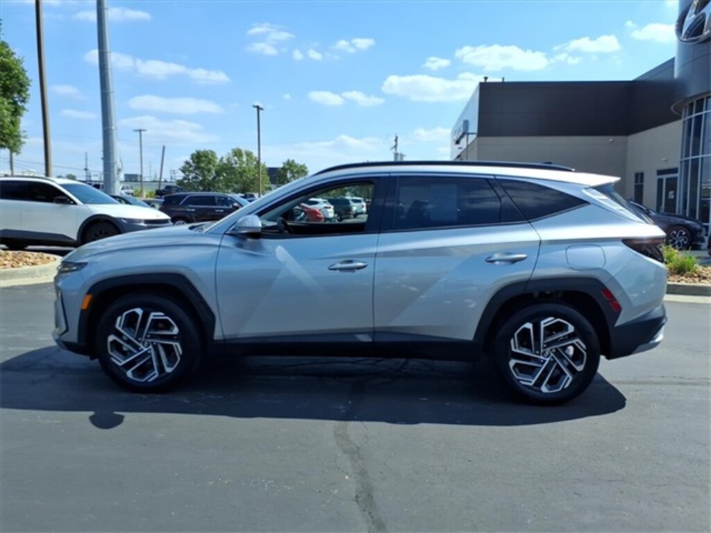 Used 2025 Hyundai Tucson Limited SUV