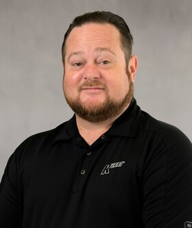 Staff member Jesse Robinson from ID_643ce4