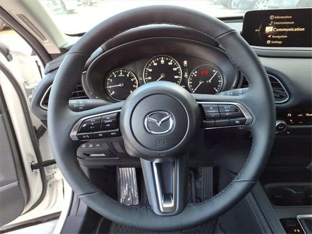 2026 Mazda CX-30 Premium - Photo 9