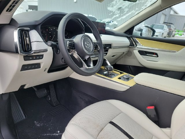 2026 Mazda CX-90 Premium Plus Package - Photo 19