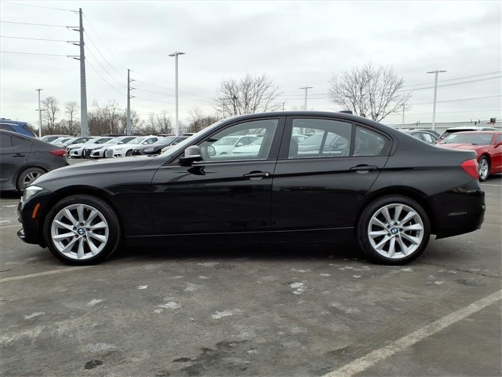 Used 2016 BMW 3 Series 320i xDrive Sedan