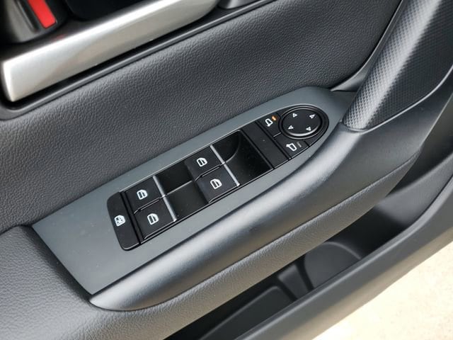 2026 Mazda CX-50 Premium - Photo 21