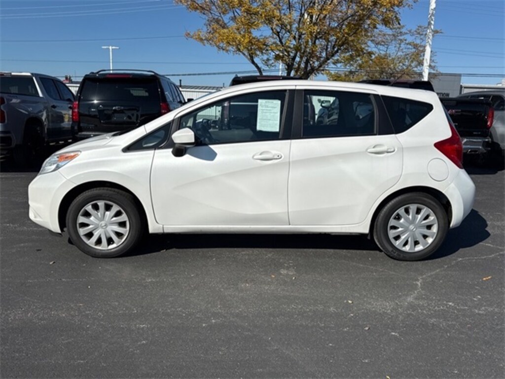 Used 2015 Nissan Versa Note SV Hatchback