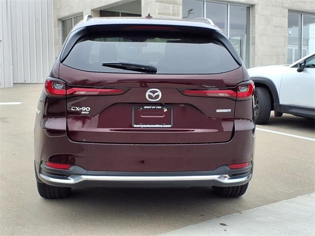 2024 Mazda CX-90 Plug-in Hybrid Premium photo 4