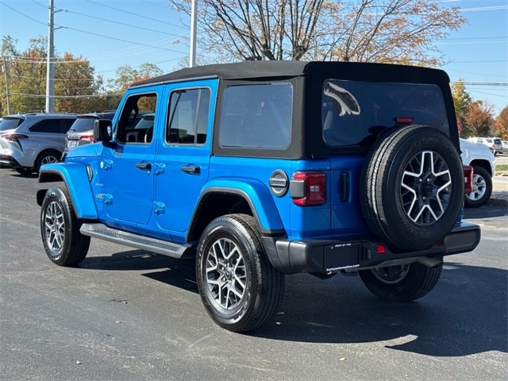 Used 2024 Jeep Wrangler Sahara SUV