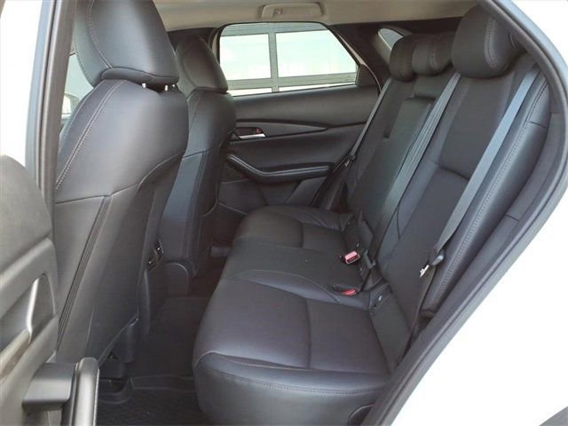 2026 Mazda CX-30 Premium - Photo 13