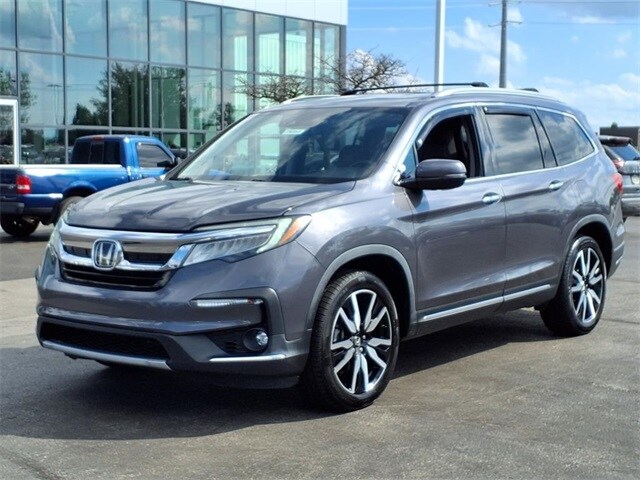2019 Honda Pilot Elite photo 2