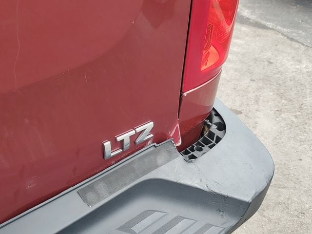 2013 Chevrolet Silverado 2500HD LTZ - Photo 9