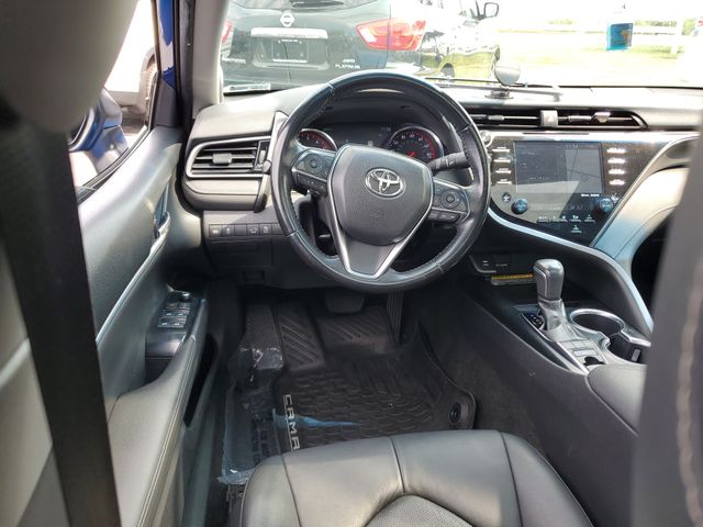 2019 Toyota Camry XSE - Photo 10