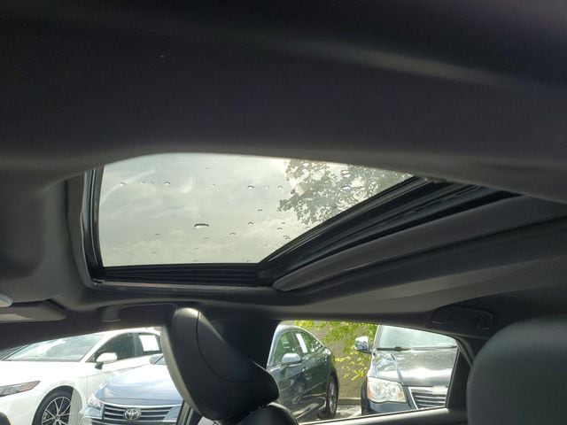 2021 Toyota Avalon Limited - Photo 17