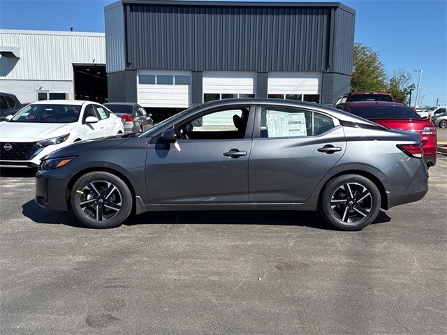 2025 Nissan Sentra SV photo 3