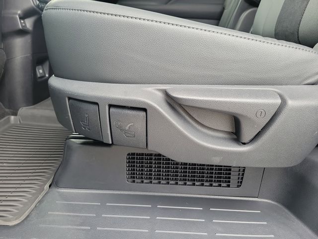 2024 Toyota Grand Highlander Platinum - Photo 18