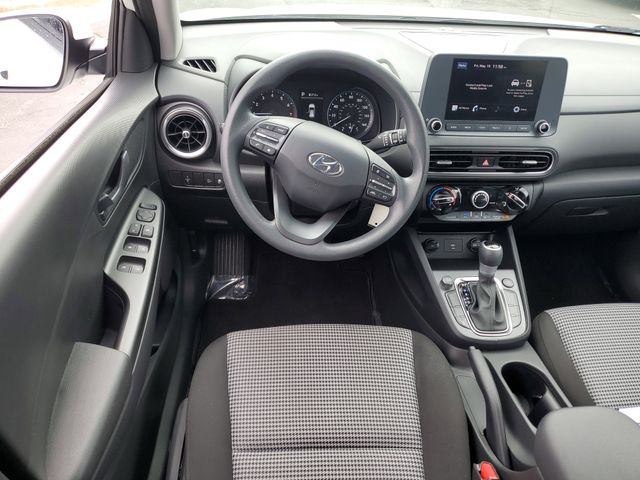 2023 Hyundai Kona SE - Photo 11