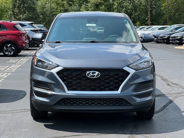 Used 2020 Hyundai Kona SE with VIN KM8K1CAA5LU585214 for sale in Florence, KY