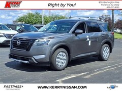 2025 Nissan Pathfinder SL SUV