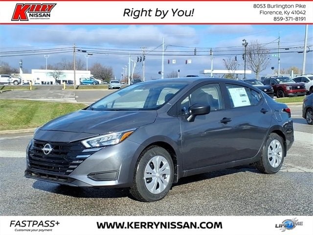 2025 Nissan Versa Sedan S's photo