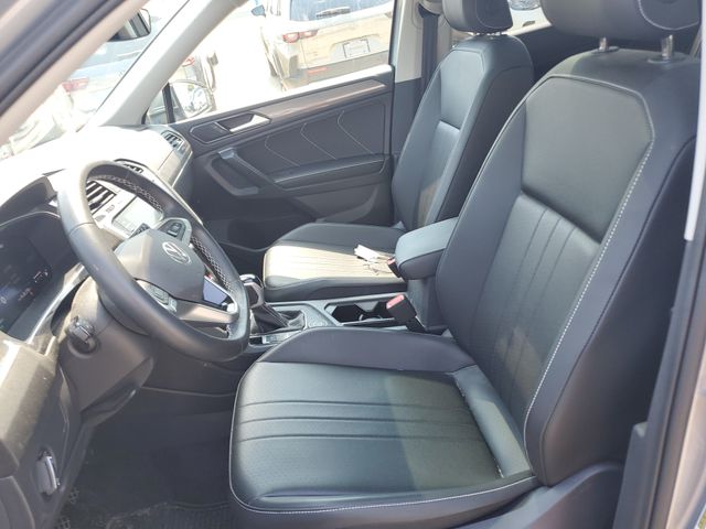 2024 Volkswagen Tiguan SE - Photo 17