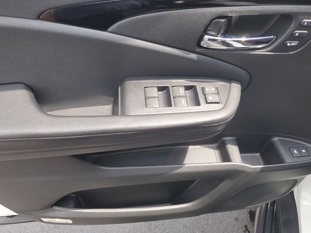 2018 Honda Pilot Touring - Photo 21