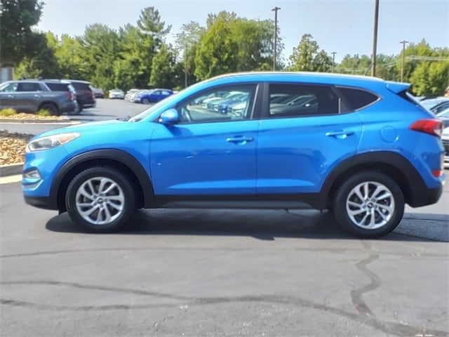 Used 2016 Hyundai Tucson SE with VIN KM8J33A42GU126180 for sale in Florence, KY