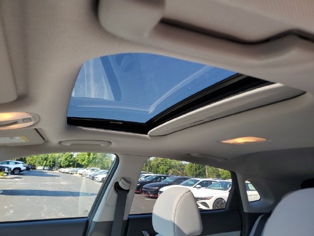 2023 Hyundai Kona SEL - Photo 18