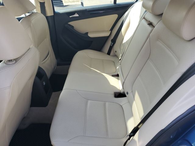 2015 Volkswagen Jetta TDI SEL - Photo 13