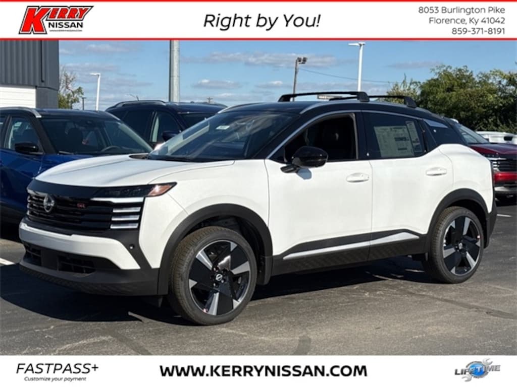 New 2026 Nissan Kicks SR SUV