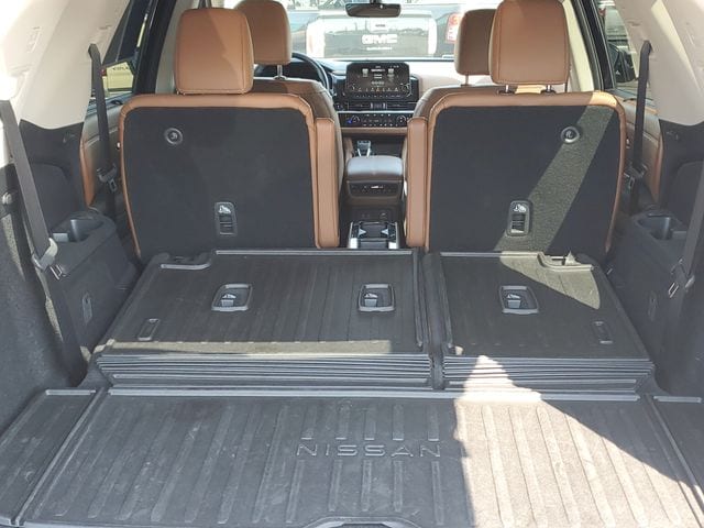 2025 Nissan Pathfinder Platinum - Photo 8