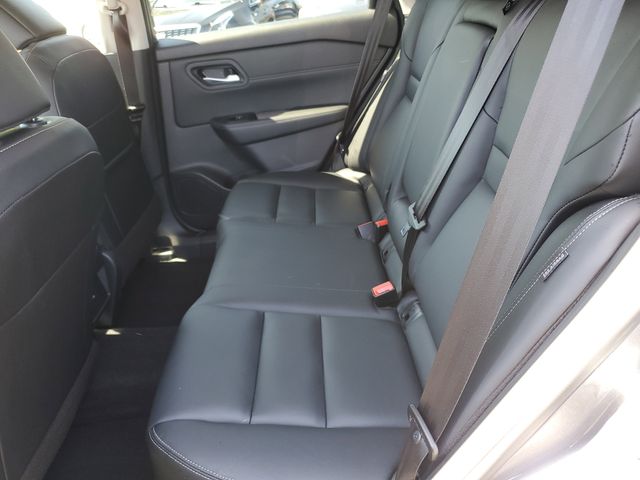2026 Nissan Rogue SL - Photo 12