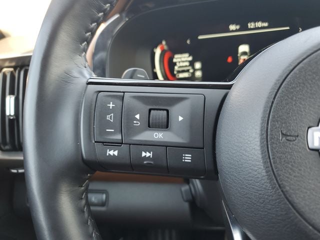 2025 Nissan Pathfinder Platinum - Photo 22