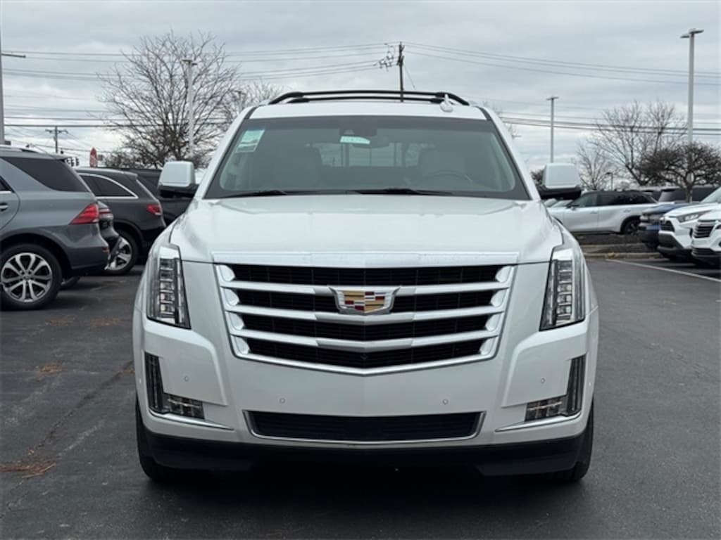 Used 2019 Cadillac Escalade Premium Luxury SUV