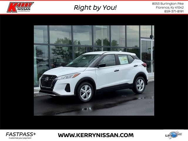 2025 Nissan KICKS PLAY Base's photo