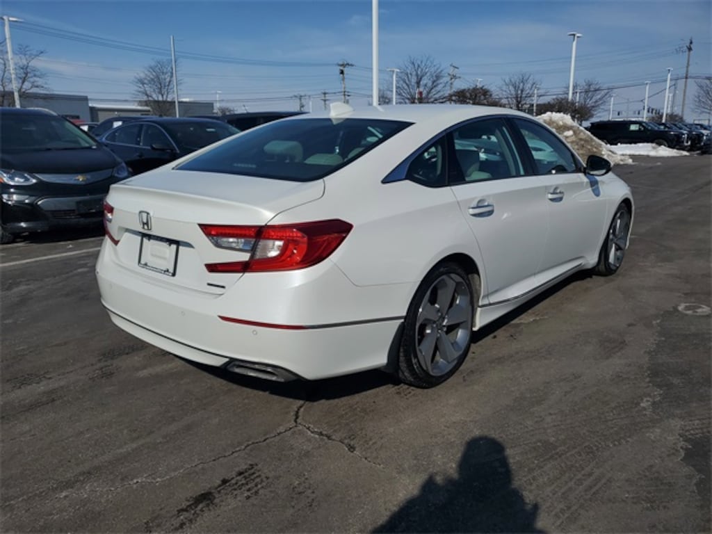 Used 2018 Honda Accord Touring Sedan