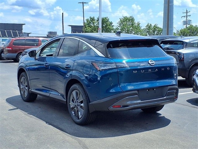 2025 Nissan Murano SL photo 3