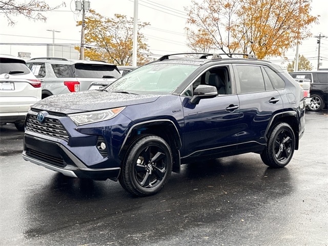 2020 Toyota RAV4 Hybrid SUV 