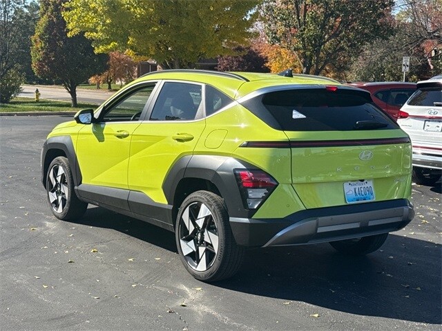 2024 Hyundai Kona Limited photo 3