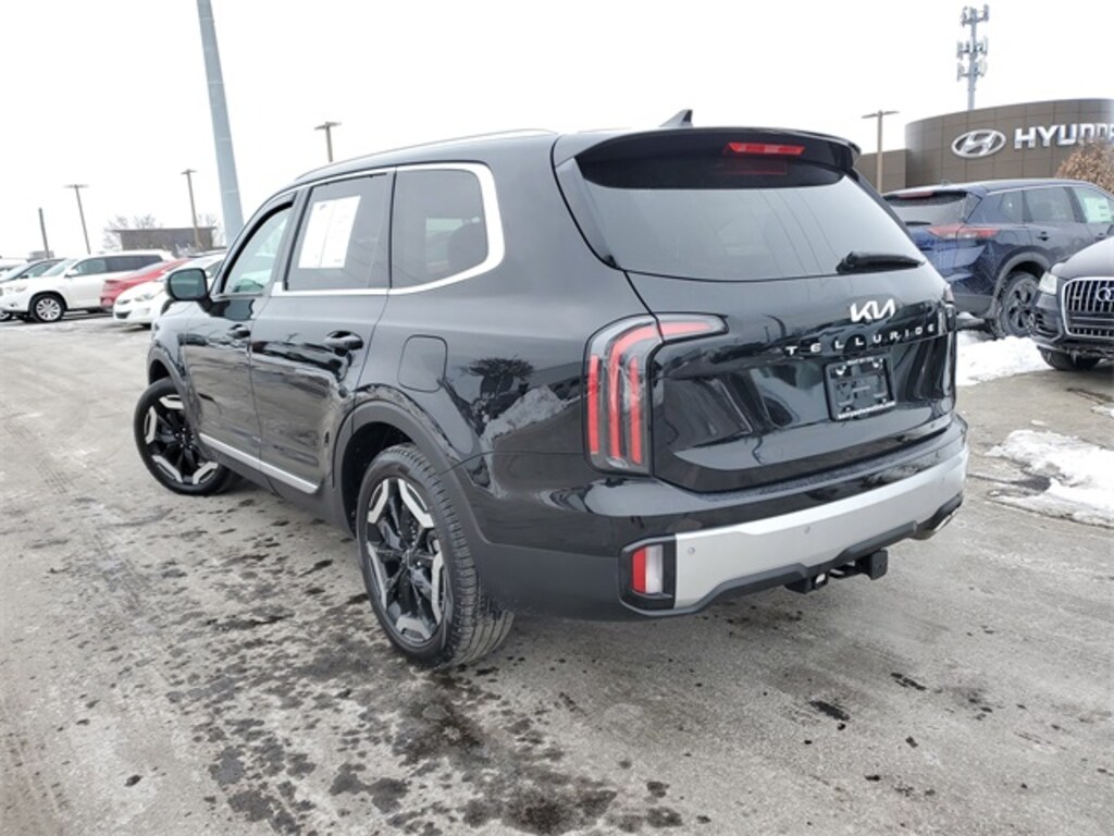 Used 2024 Kia Telluride EX SUV